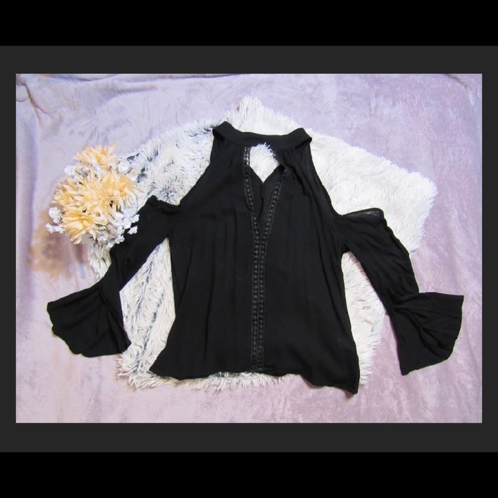 Black blouse